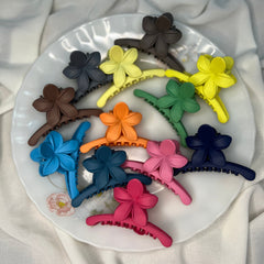 Vibrant Petal Medium Clips