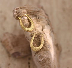 Twisted Premium Studs