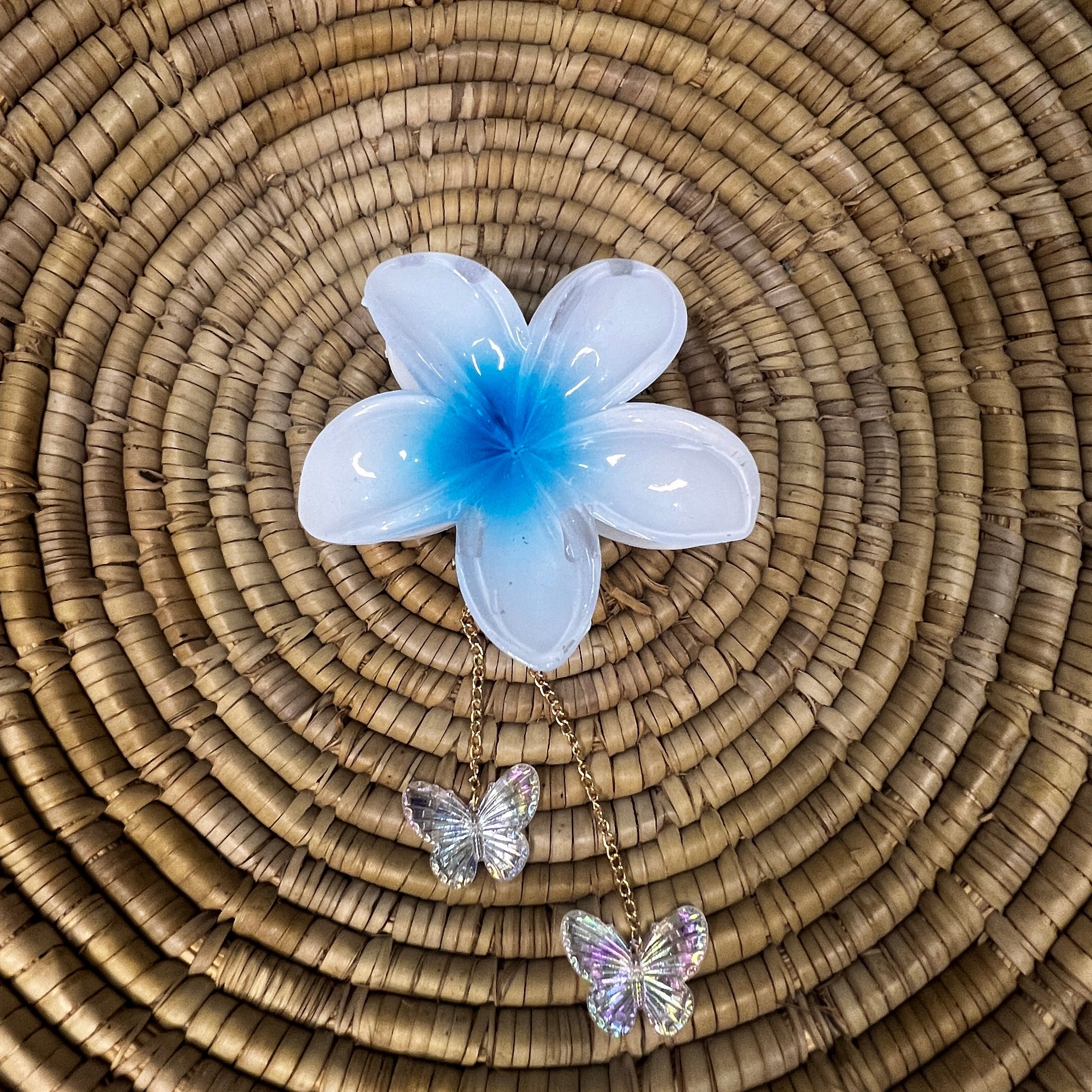 Flower Butterfly Shiny Claws