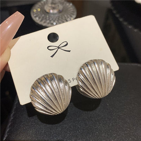 Silver Majestic Shell Earrings