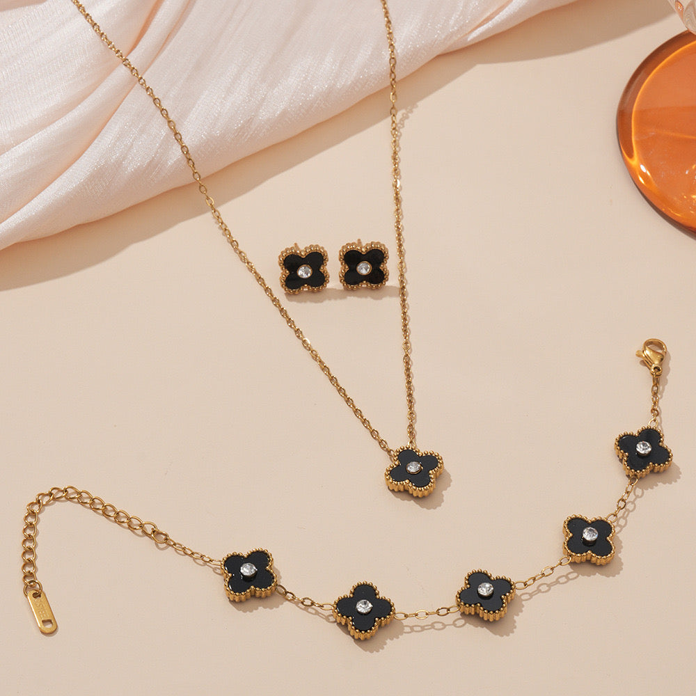 Black Floral (Necklace +bracelet +Earing+ring)