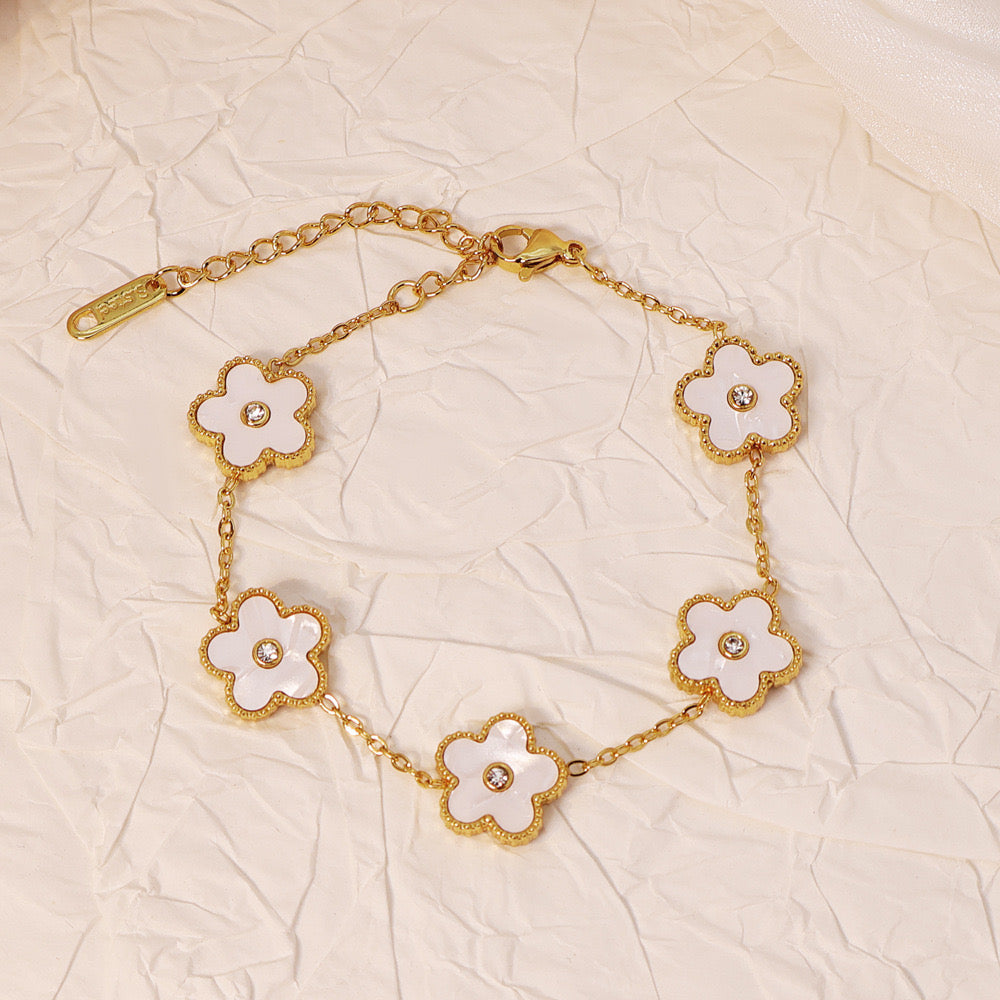 Luxe White Floral Bracelet