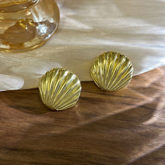 Golden Majestic Shell Earrings