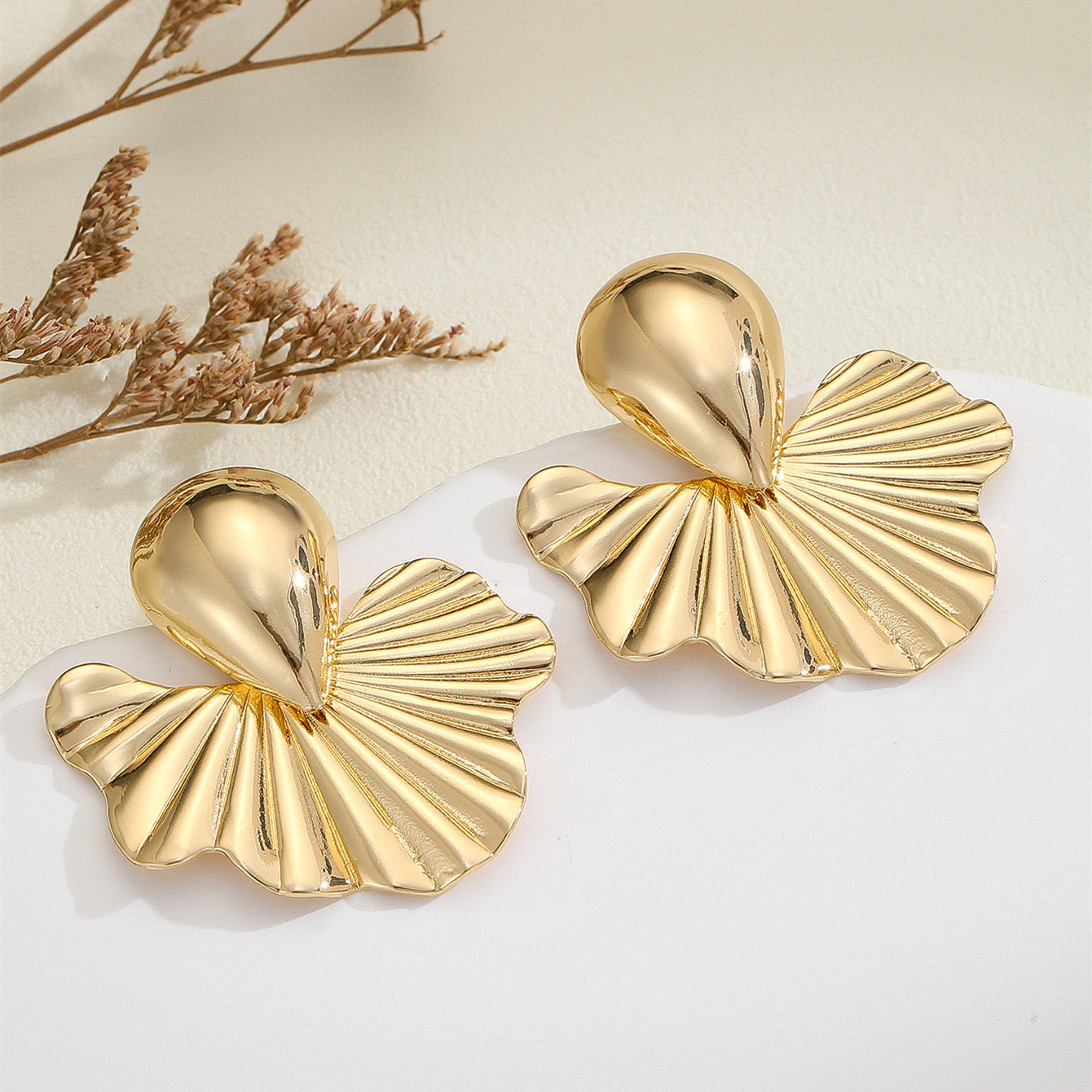 Golden Teardrop Elegance Earrings