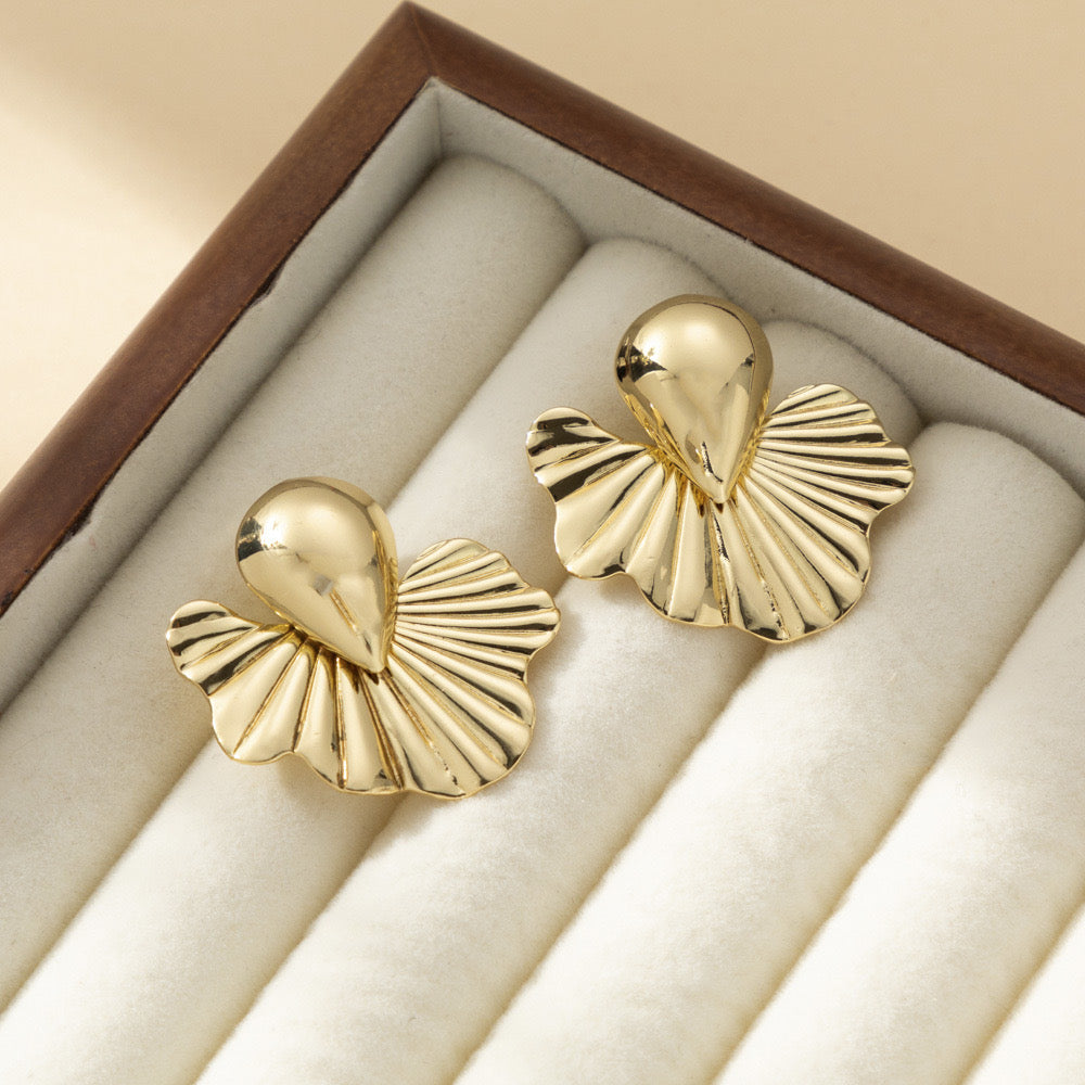 Golden Teardrop Elegance Earrings
