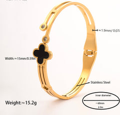 Regal Central Clover Bracelet