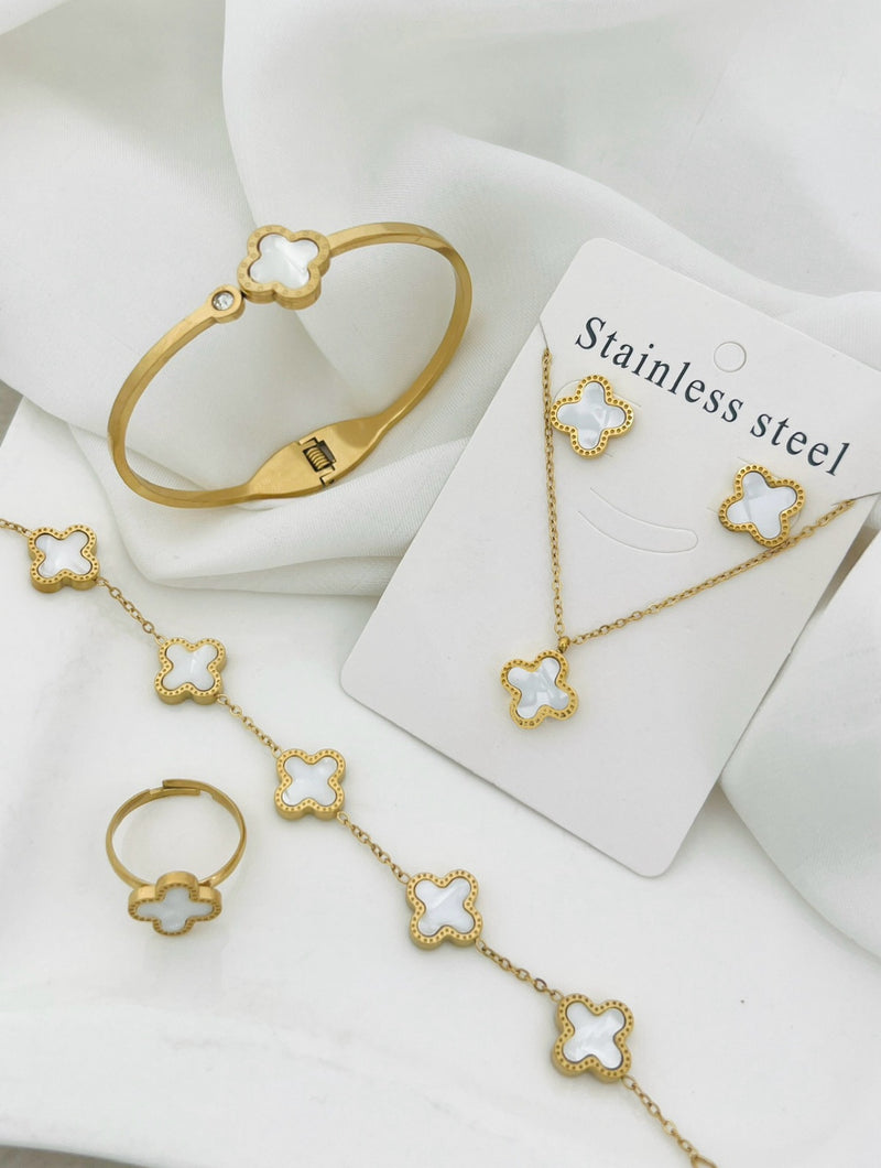 White Clover Deal(Necklace + Handcuff+bracelet+Earings