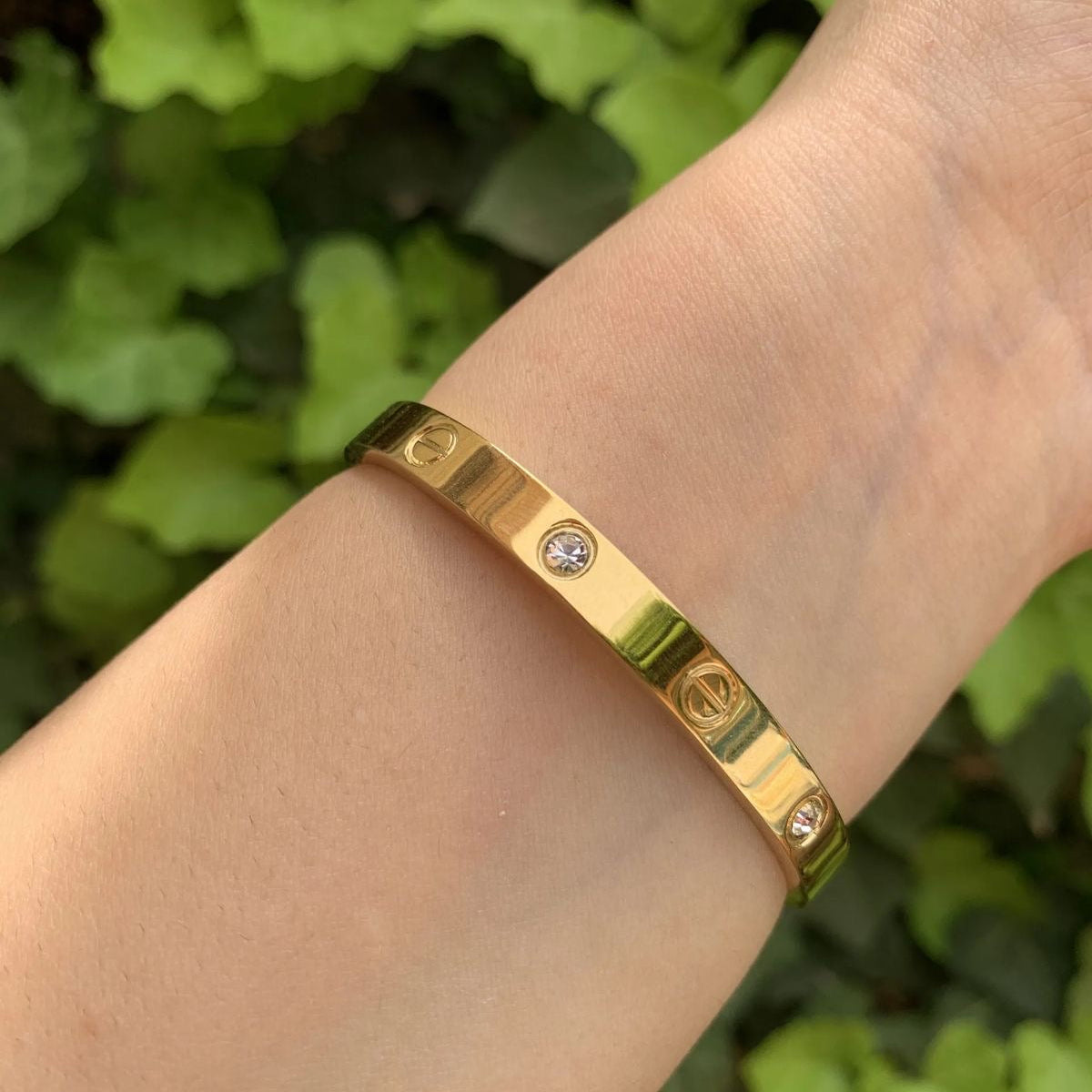 Cartier timeless Handcuffs