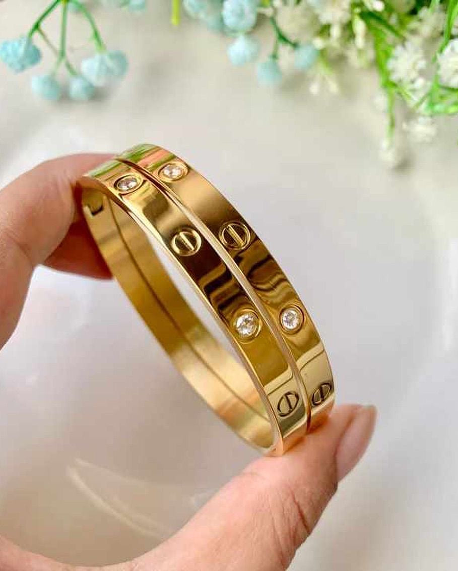 2 pack deal(Cartier+nailcuff)