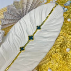 Black Luminous Clover Aureate Whisper