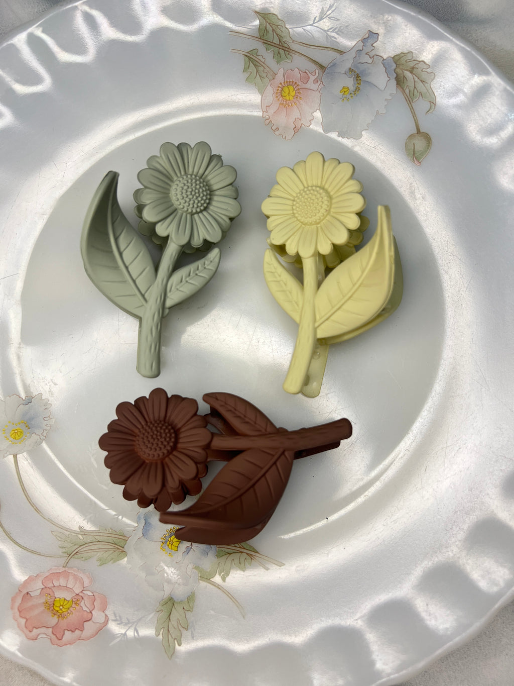 Daisy Delight Medium Clips