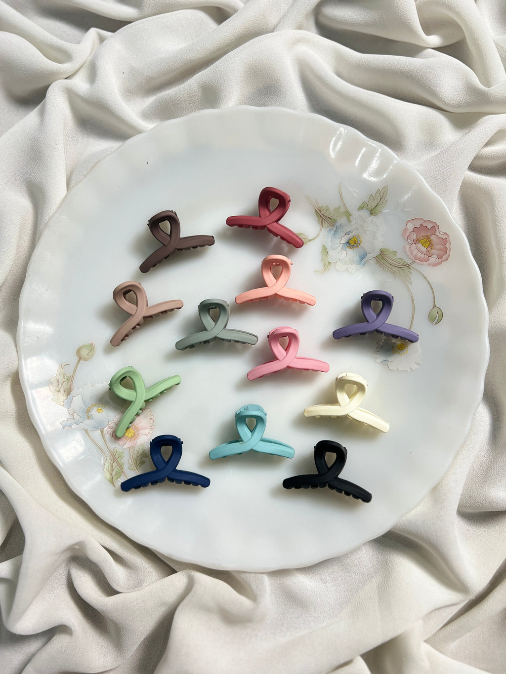 Mini Twisted Claw Clip