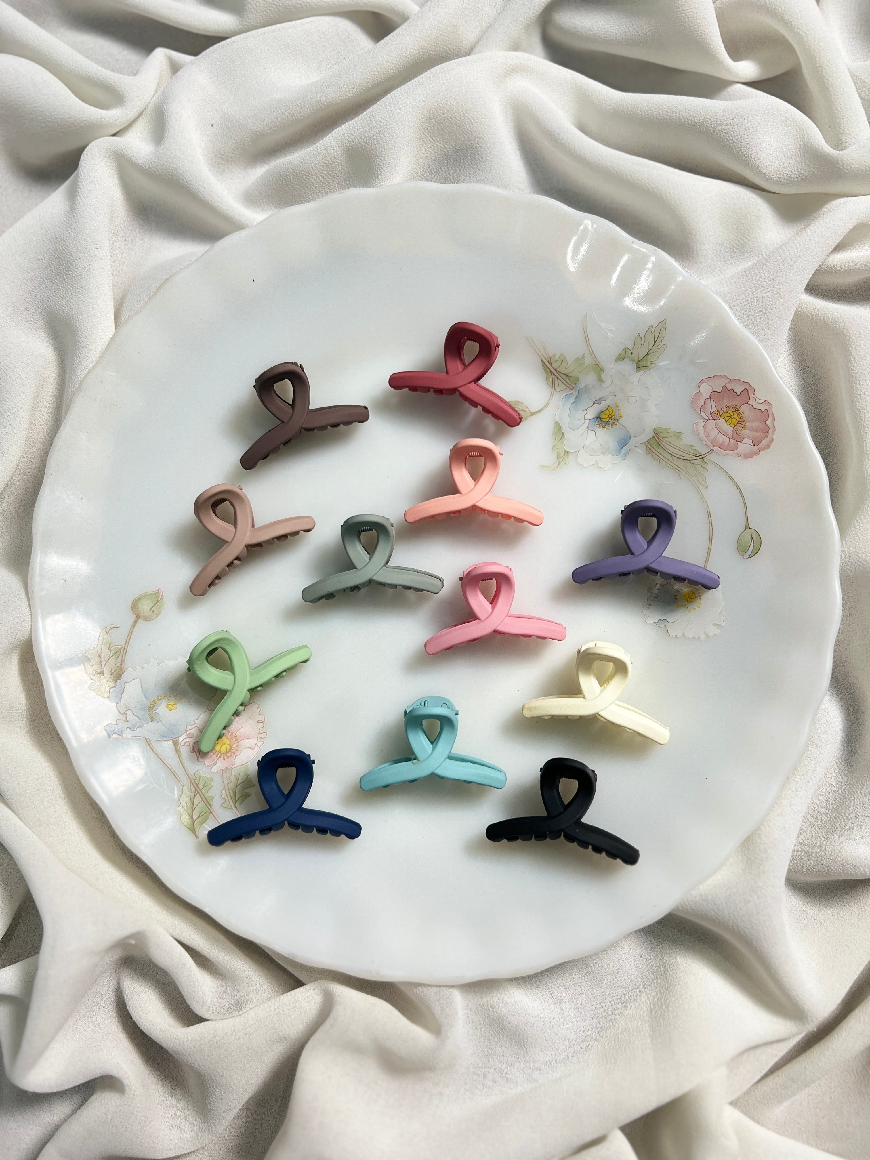 Mini Twisted Claw Clip