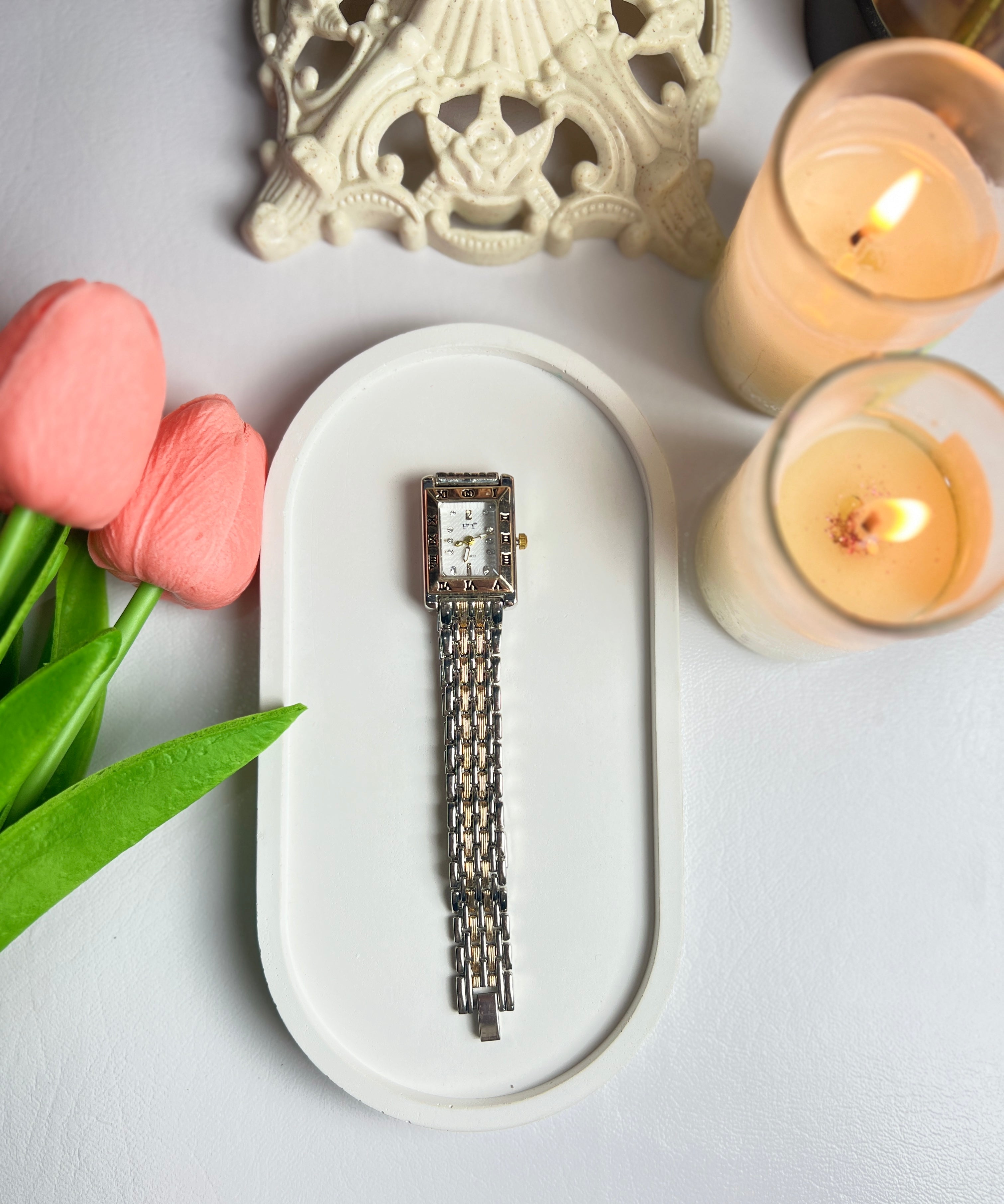 Two Tone Rectangular Dail