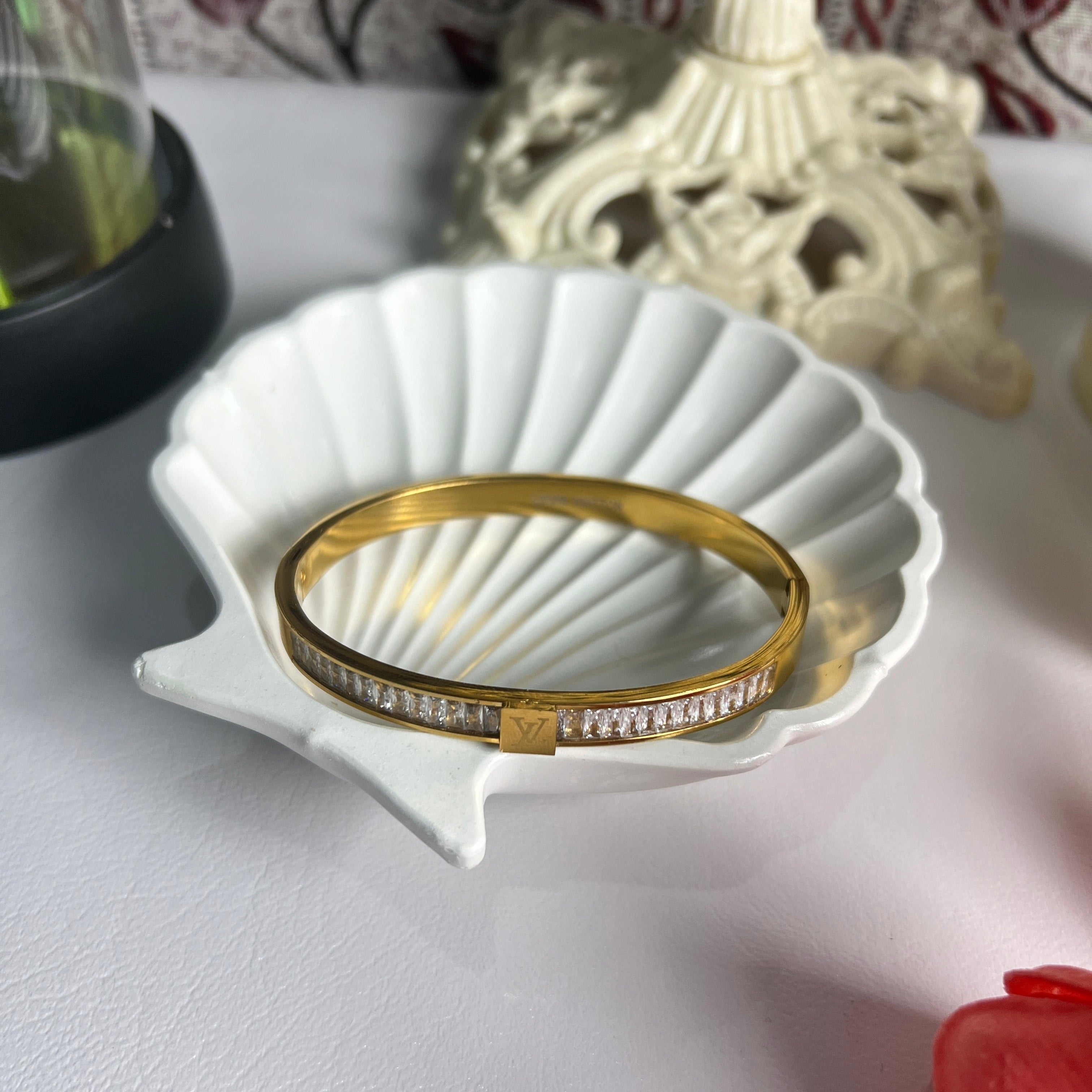 Chanel Premium Hand cuff